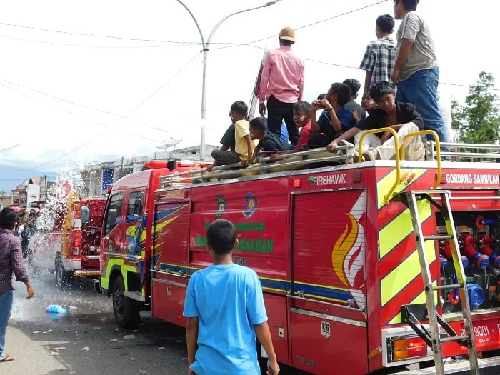 Damkar Mini Rp1,3 M Tak Mampu Bubarkan Massa Di Panyabungan