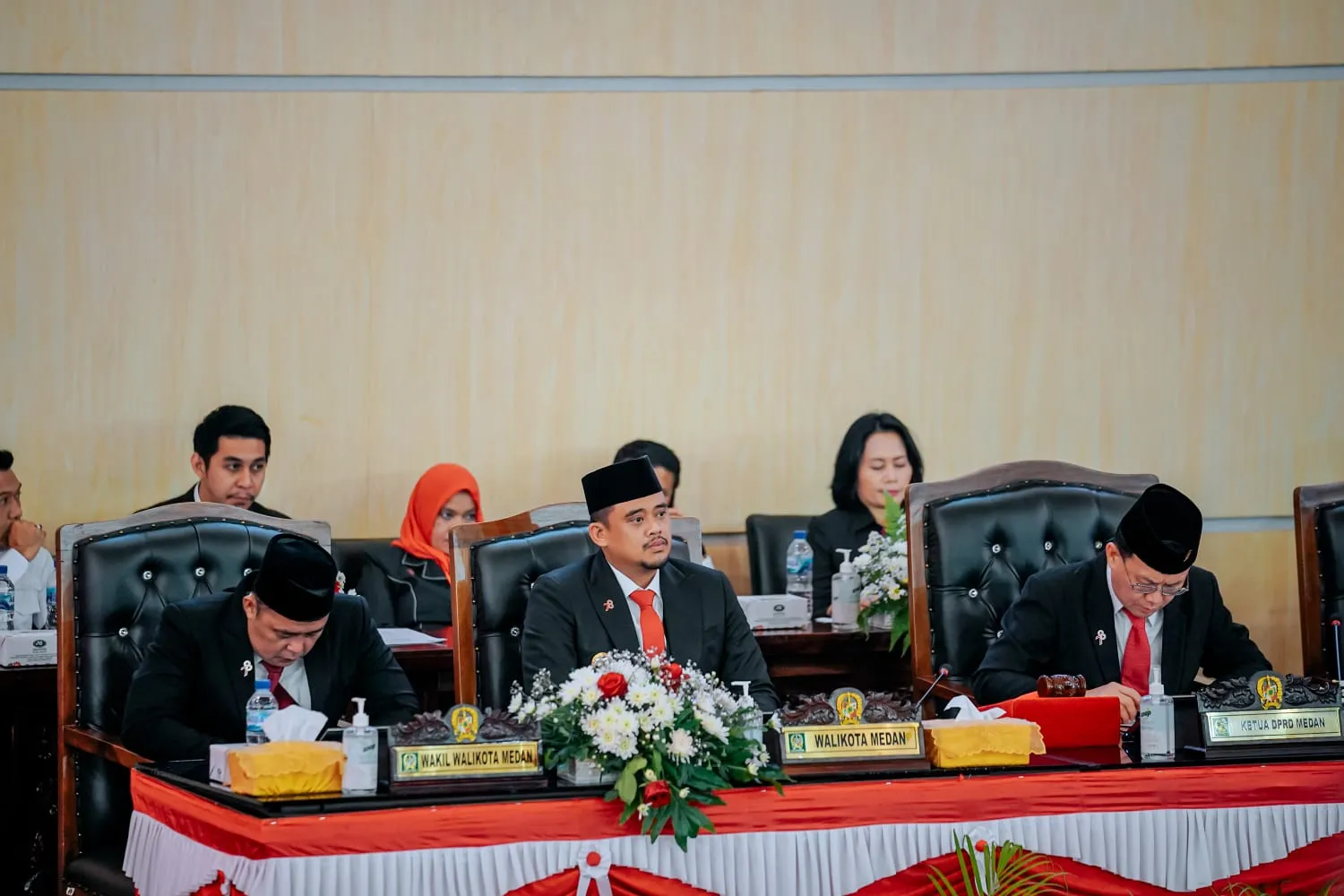 Bobby Nasution Bersama DPRD Dengarkan Pidato Kenegaraan Presiden