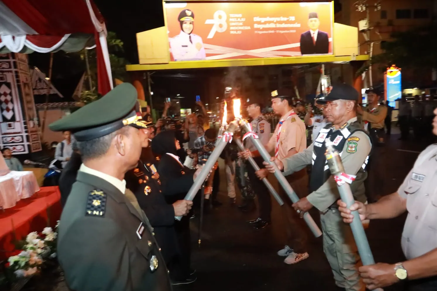 Wali Kota Bersama Forkopimda Lepas Pawai Obor