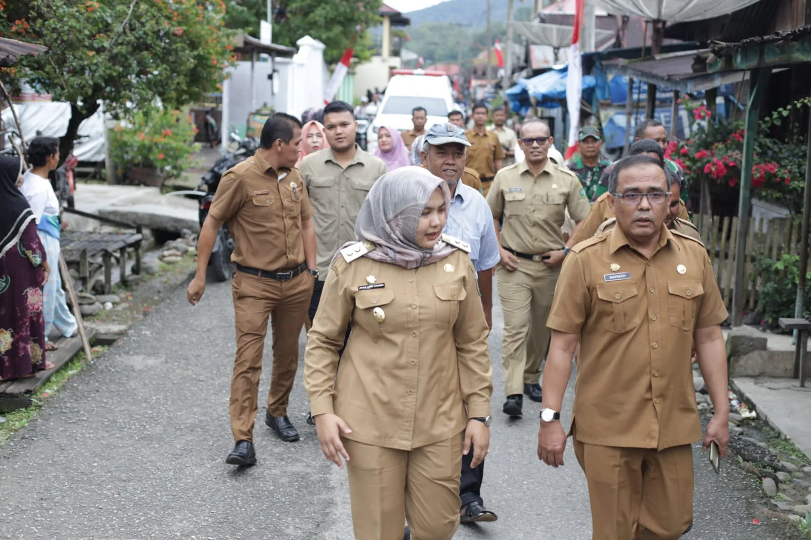 Atika Tinjau Pilkades, Kades Terpilih  Diminta Rangkul Semua Kalangan