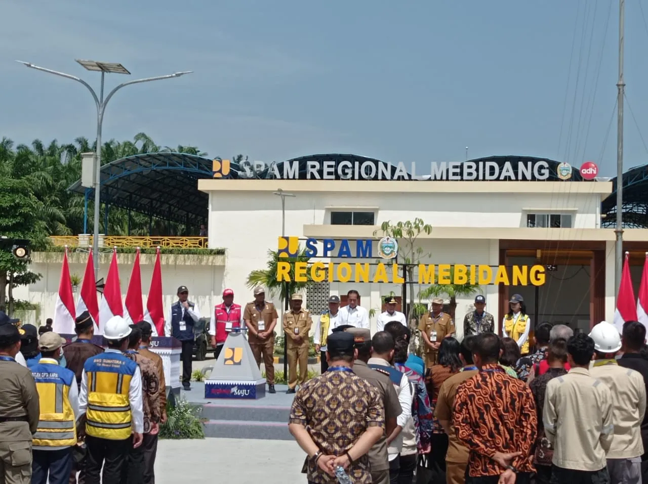 Jokowi Resmikan SPAM Mebidang Senilai Rp948 Miliar di Binjai