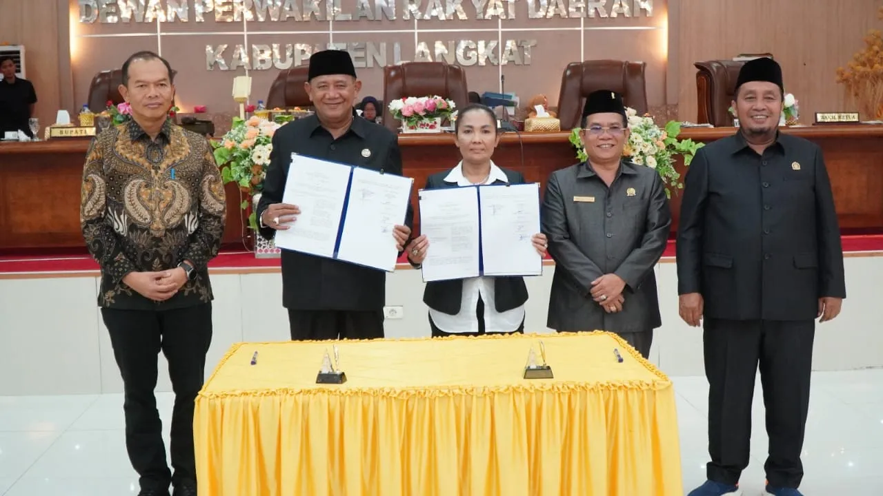 Plt Bupati Langkat Sahkan P APBD Langkat Nilainya Rp2,6 Triliun