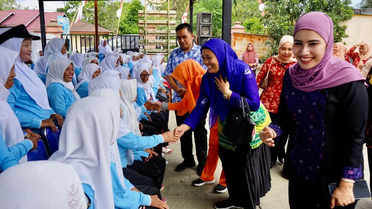 Hadiri LPPLU, Ny Endang Kurniasih Ingin Lansia Jaga Kesehatan