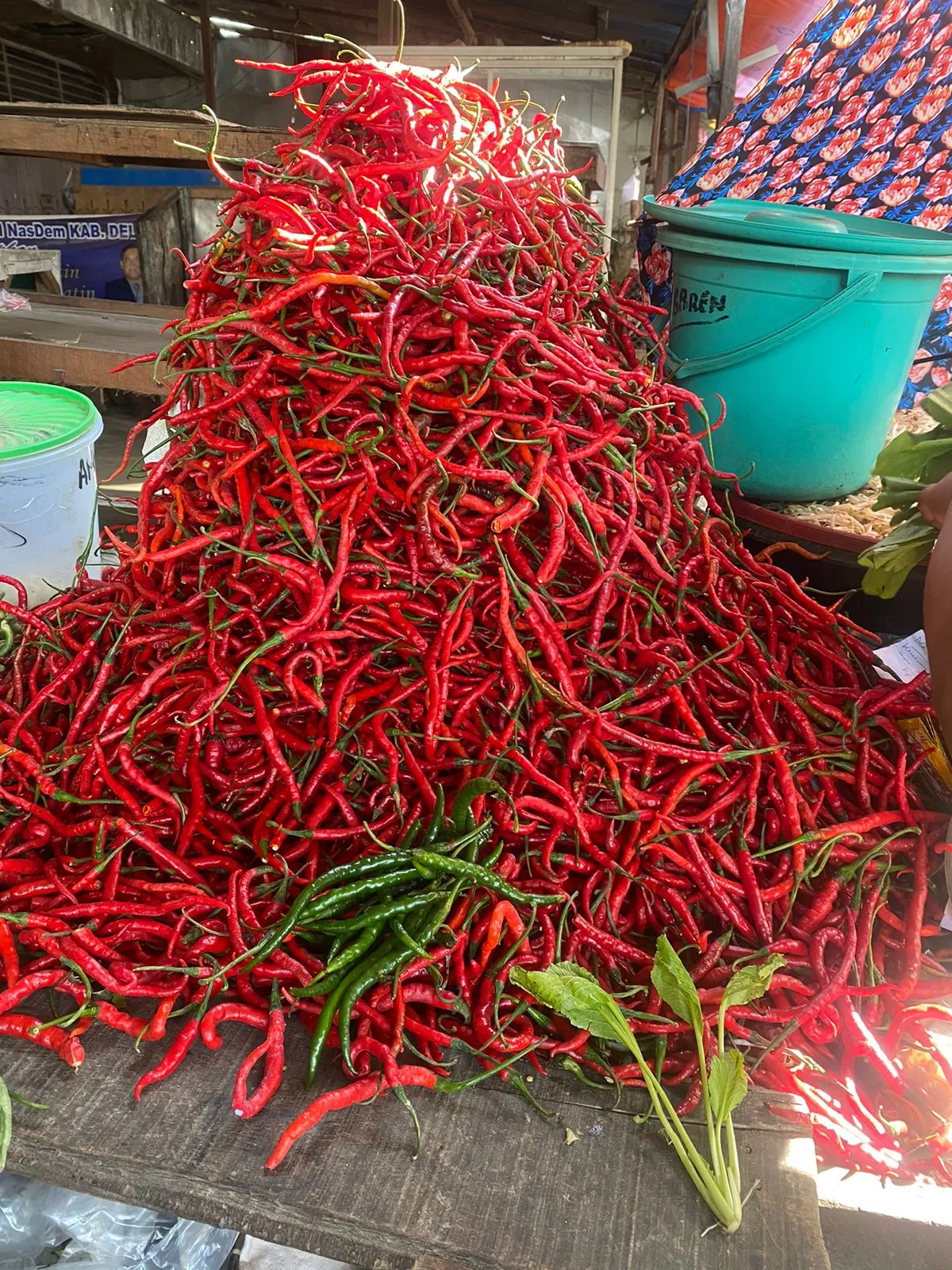 Harga Cabai Merah dan Gusir Meroket