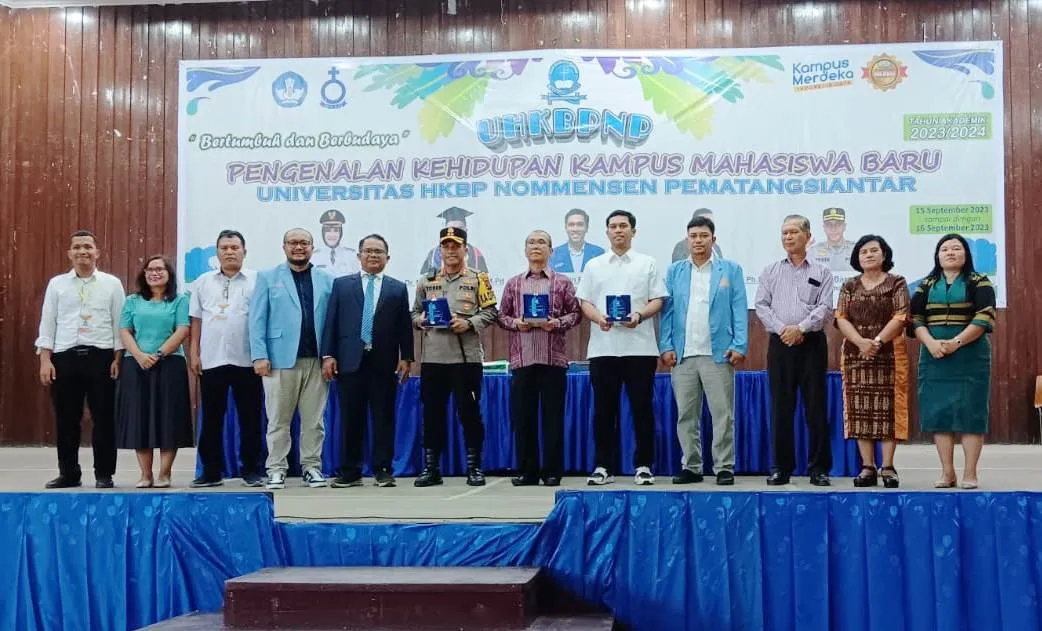 Asisten Administrasi Umum P. Siantar Pembicara Kuliah Umum di Universitas HKBP Nommensen