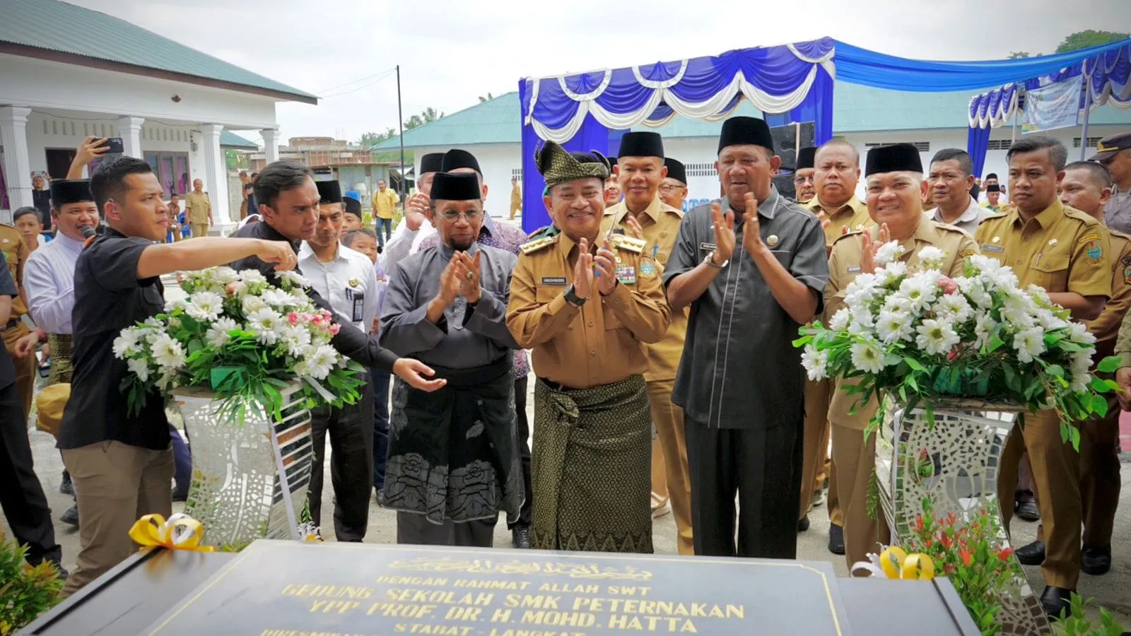 Syah Afandin Dan Pj Gubernur Sumut Hadiri Peresmian SMK Peternakan Prof DR H Mohd Hatta