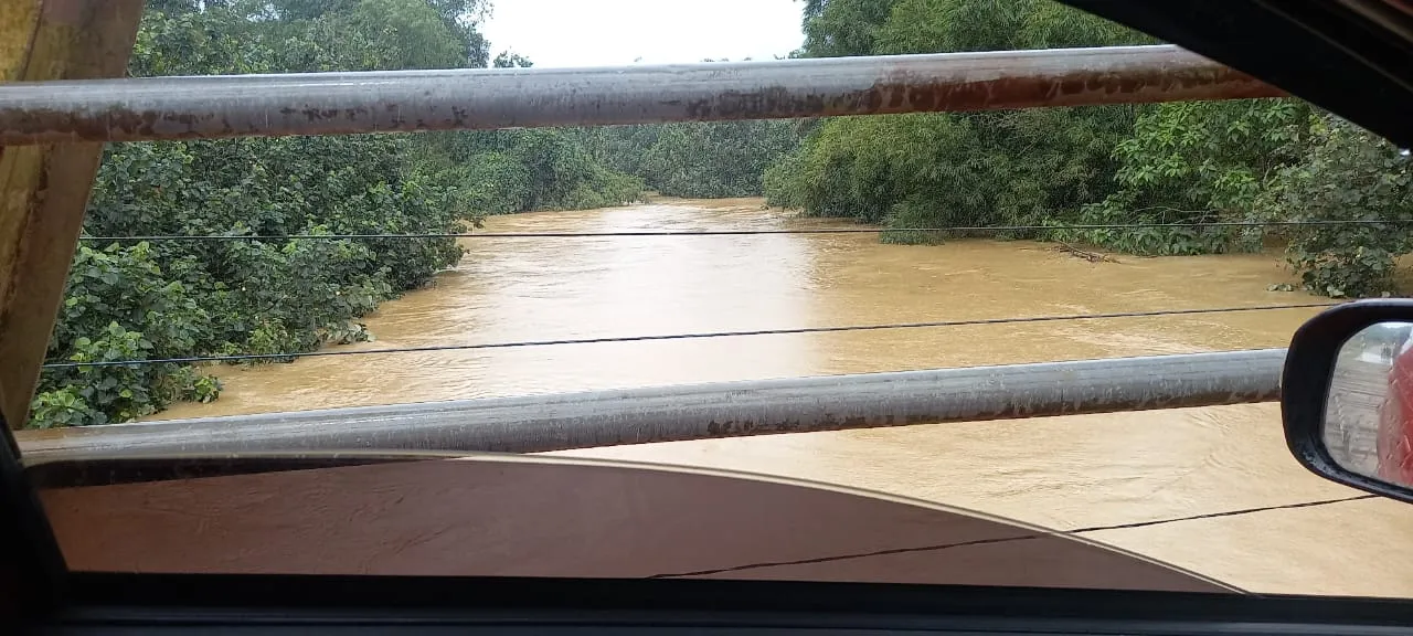Batahan dan Sinunukan masih Banjir
