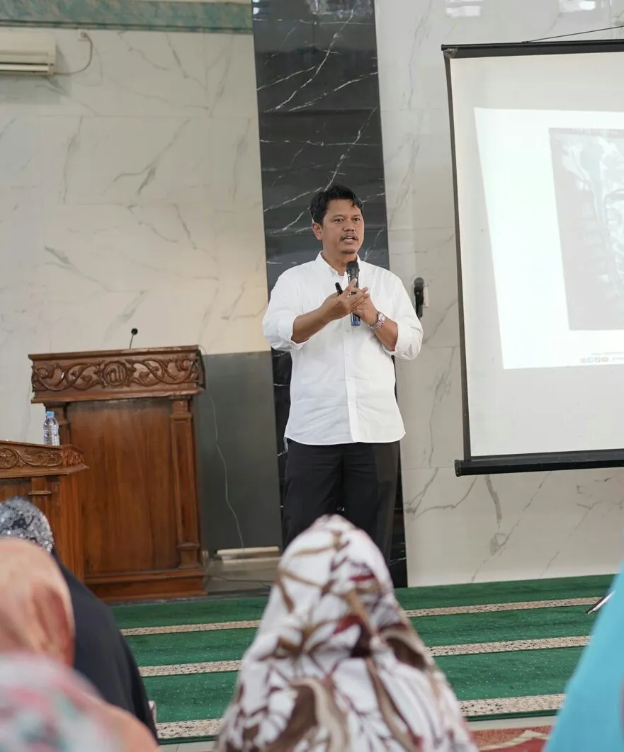 Dampak Gadget Bisa Membuat Anak Jadi Lambat Berbicara