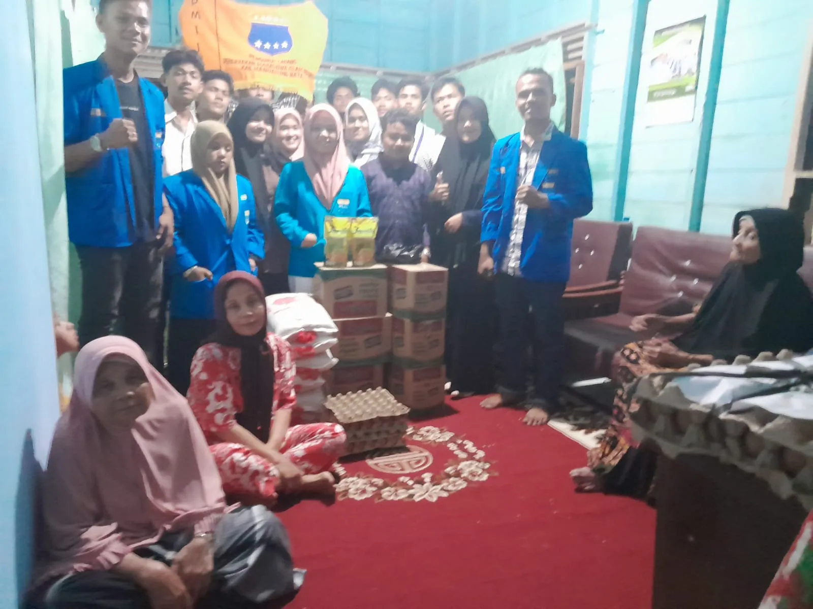 PMII Madina Galang Dana Bantu Korban Kebakaran