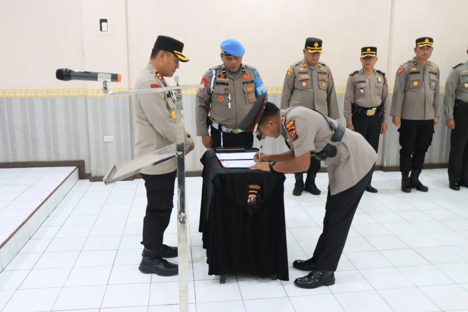 Kasat Reskrim Polres Binjai Diserah Terimakan