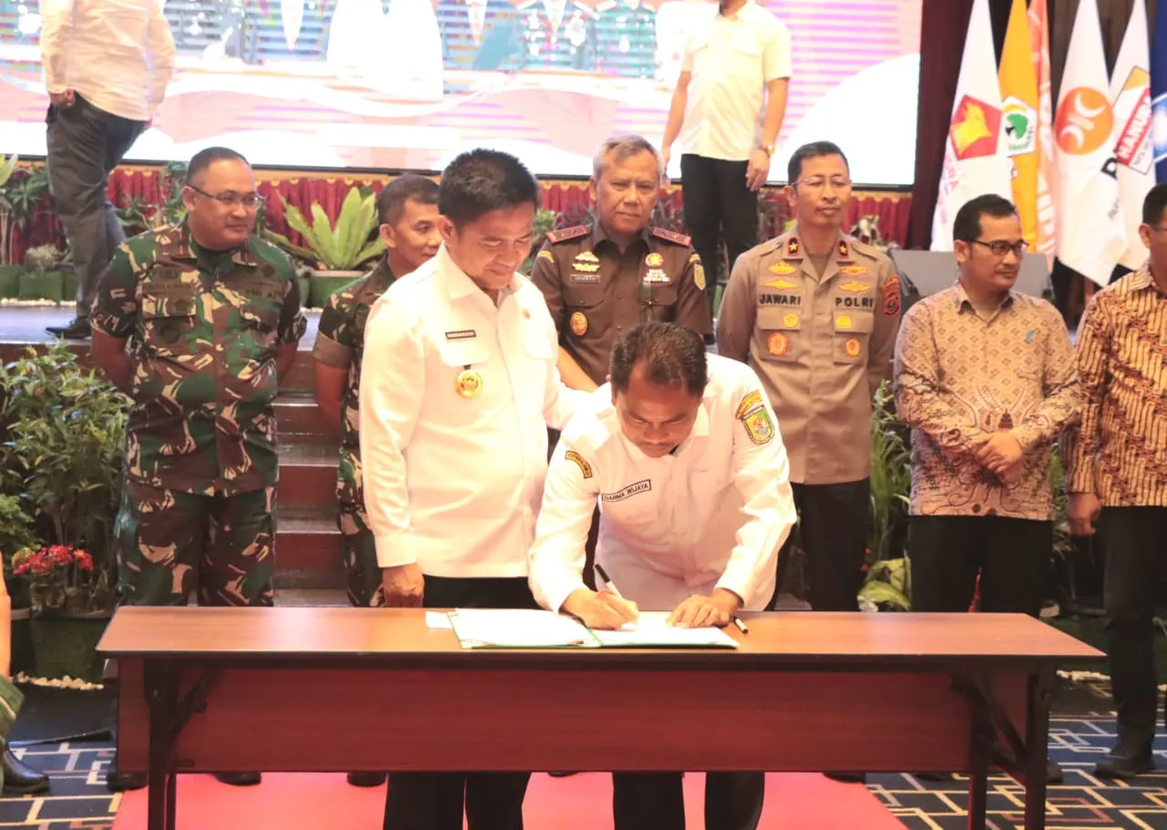 Deklarasikan Pemilu Damai 2024 , Bupati Sergai Komit Beri Keamanan Berdemokrasi
