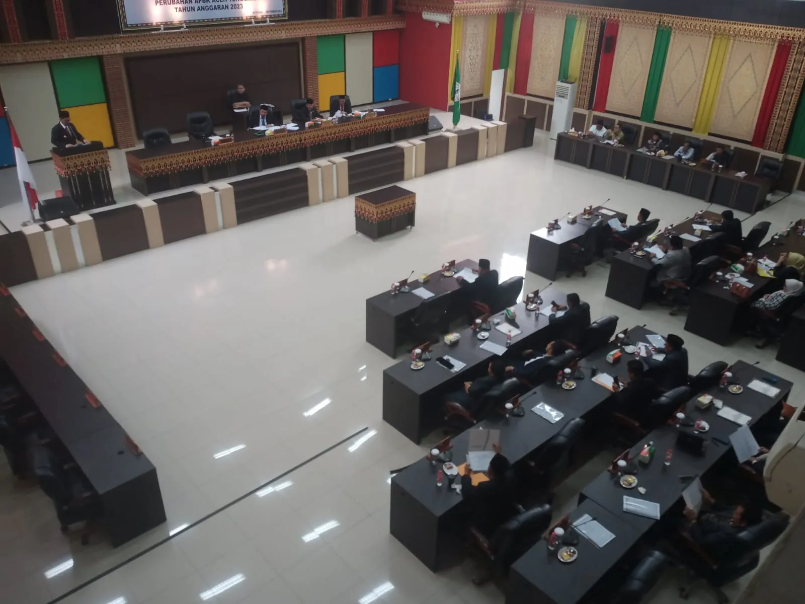 Rapat Paripurna DPR-K Agara Asyik Molor
