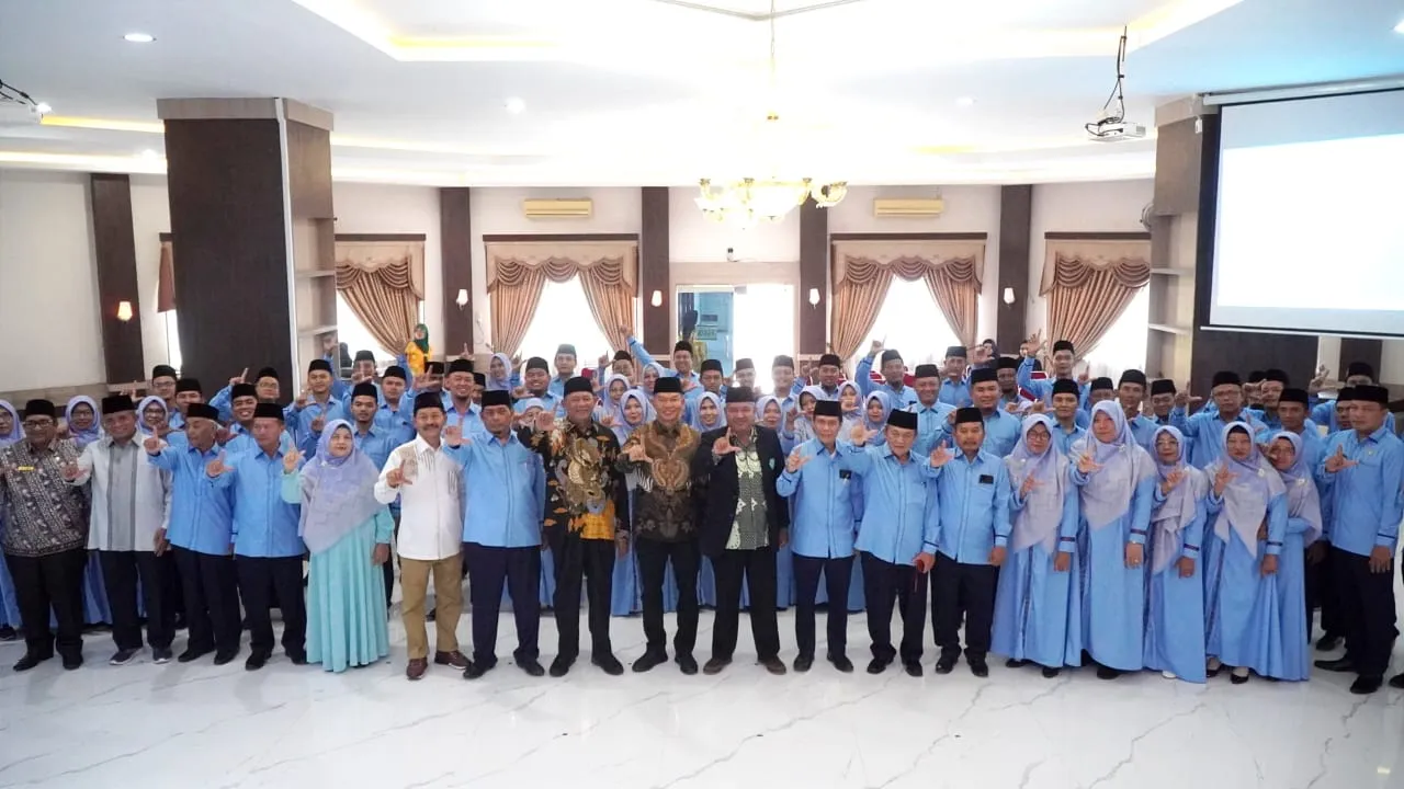 Syah Afandin Lantik Dewan Hakim MTQ Ke-56