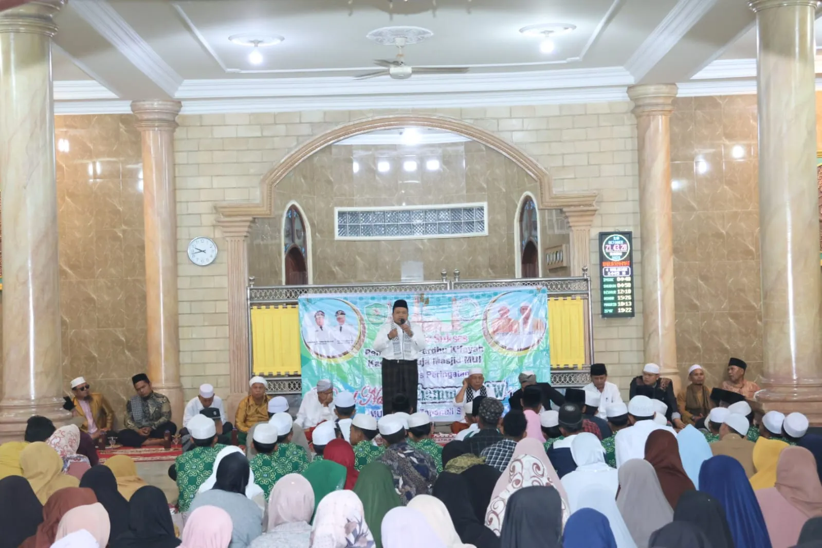 Peringatan Maulid Nabi, Bupati Tapsel Ajak Masyarakat Cintai Rasulullah SAW