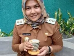 Teks fotoKetua Penanganan Stunting yang juga Wakil Bupati Madina Atika Azmi Utammi Nasution. beritasore/Ist