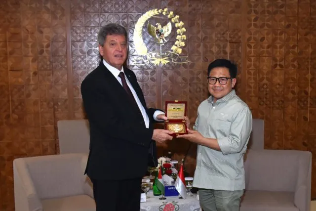 Wakil Ketua DPR RI Terima Dubes Palestina