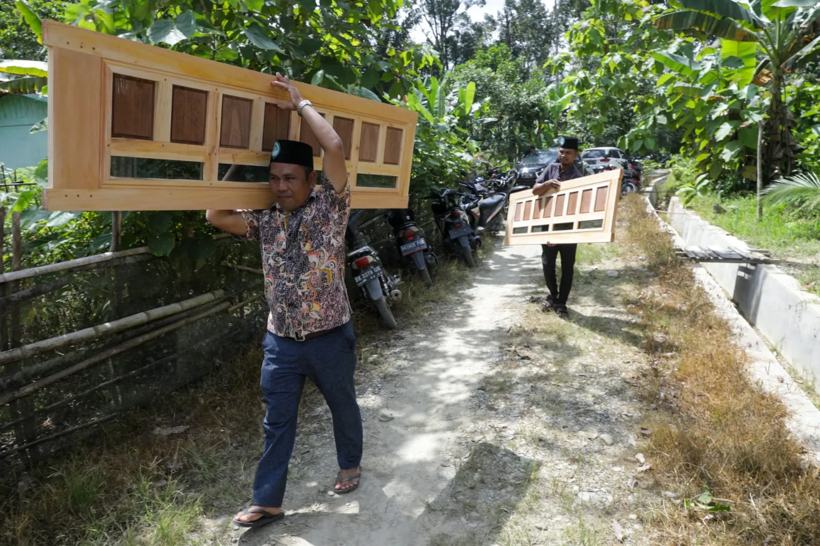 Tuan Guru Ganjar Sokong Pembangunan Ruang Kelas TPQ di Langkat