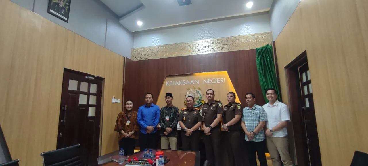 Perkuat Fungsi Pengawasan Pelanggaran Pemilu 2024, Bawaslu Langkat Kunjungi Kejari Langkat  