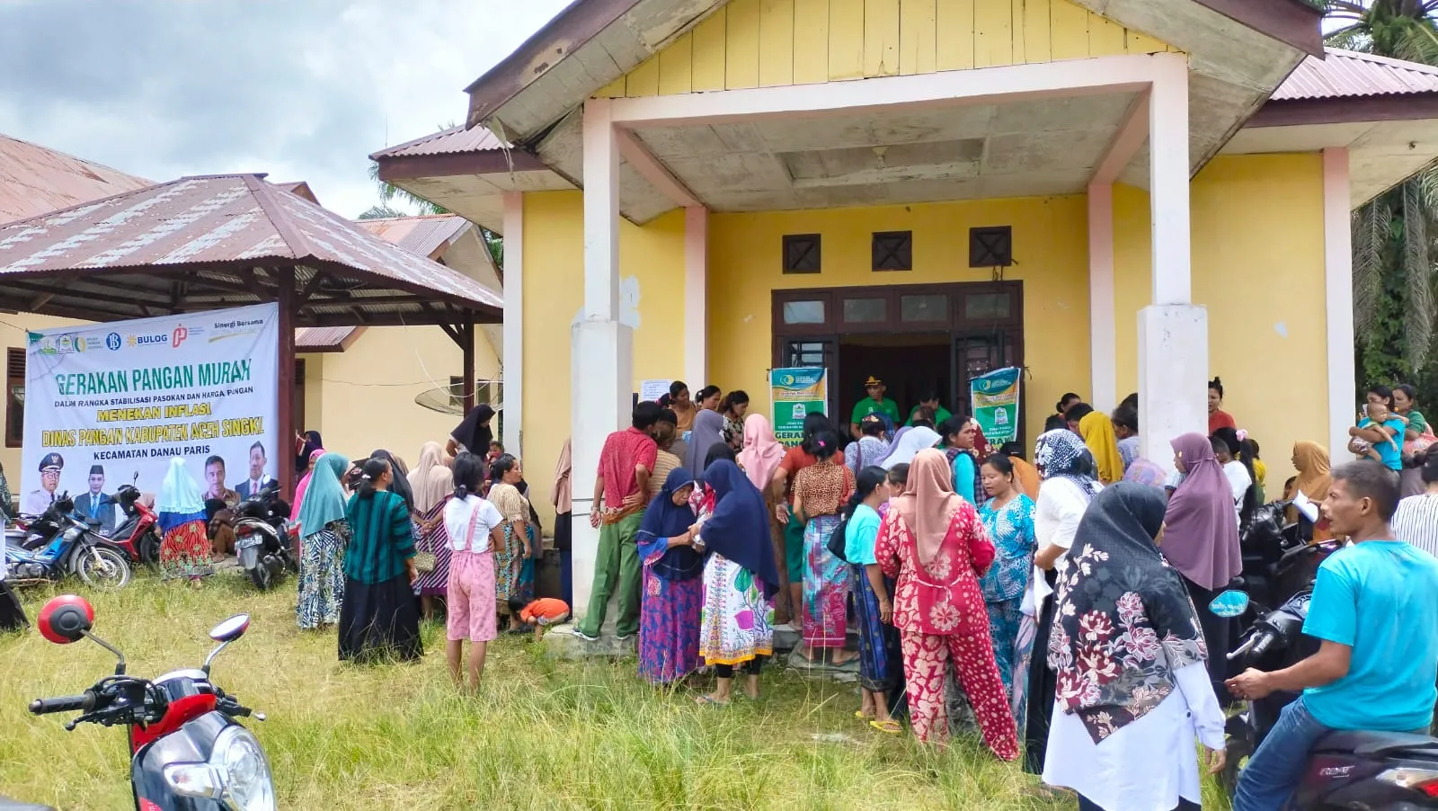 Tim GMP Dinas Pangan Aceh Singkil Siapkan 400 Paket Sembako Murah