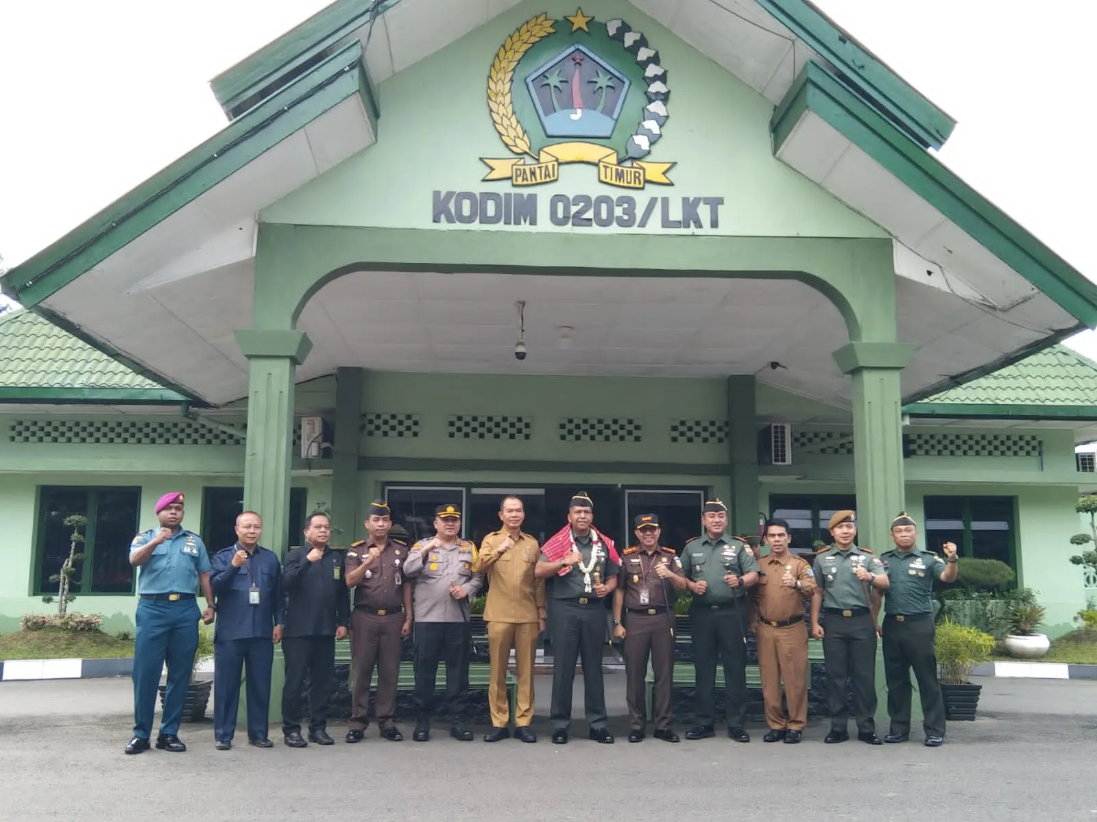 Sekdakab Langkat Dampingi Danrem 022/PT Kunker Ke Makodim 0203/Langkat 