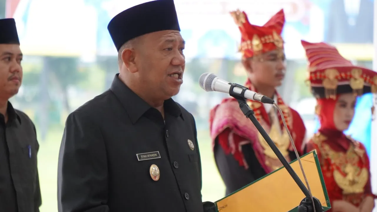 Plt. Bupati Langkat Pembina Upacara Hari Sumpah Pemuda Ke-95
