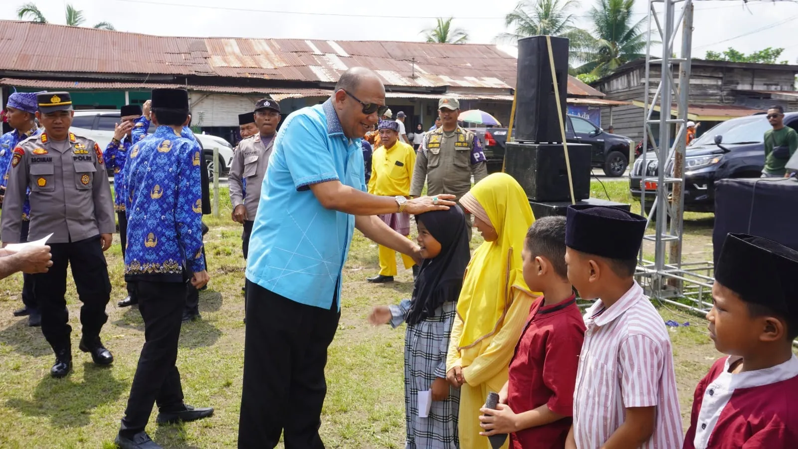 Syah Afandin Hadiri Pesta Rakyat Tanjungpura
