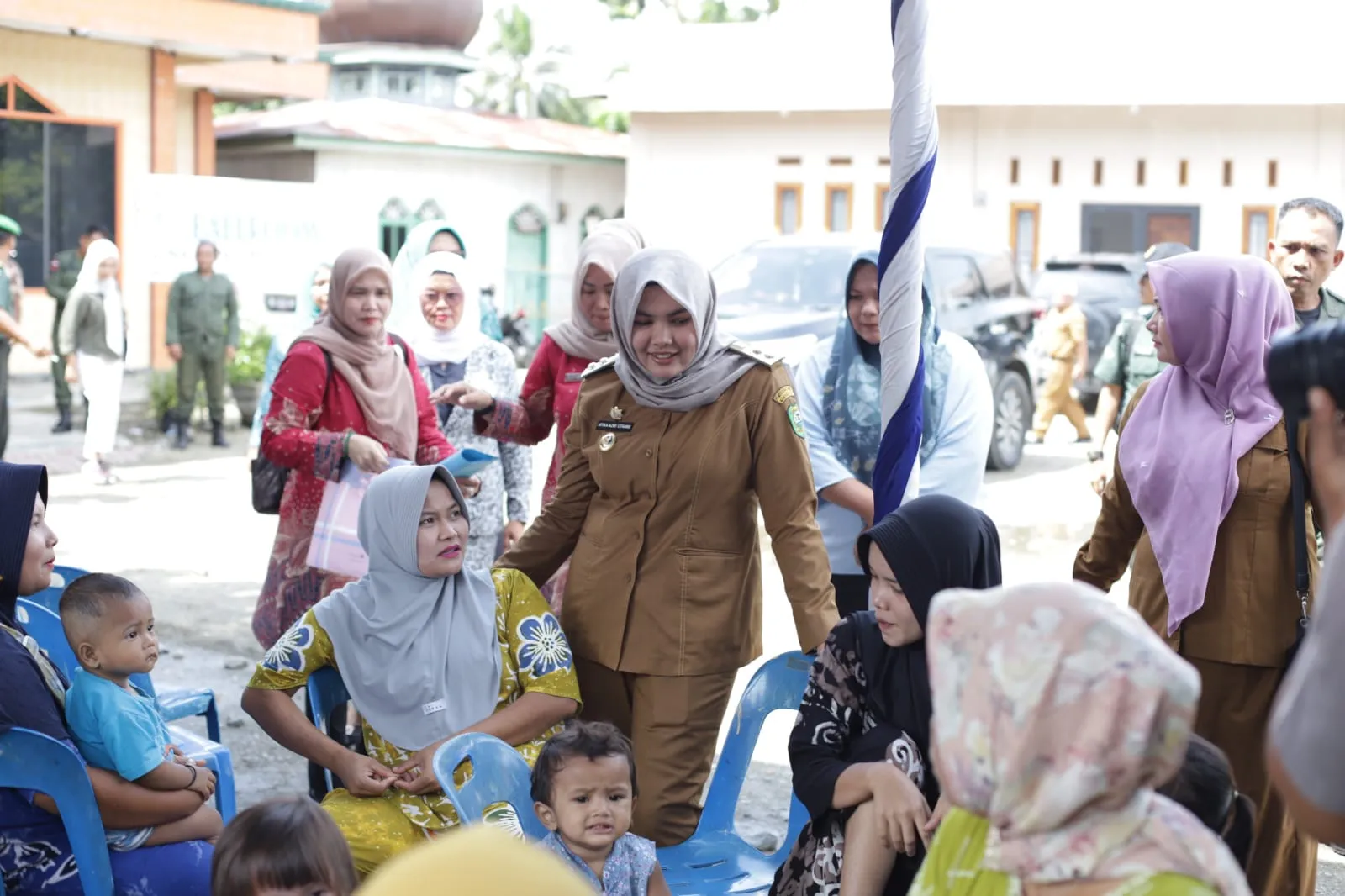 Atika Minta Sosialisasikan Dinas dan Organisasi Pemasangan KB