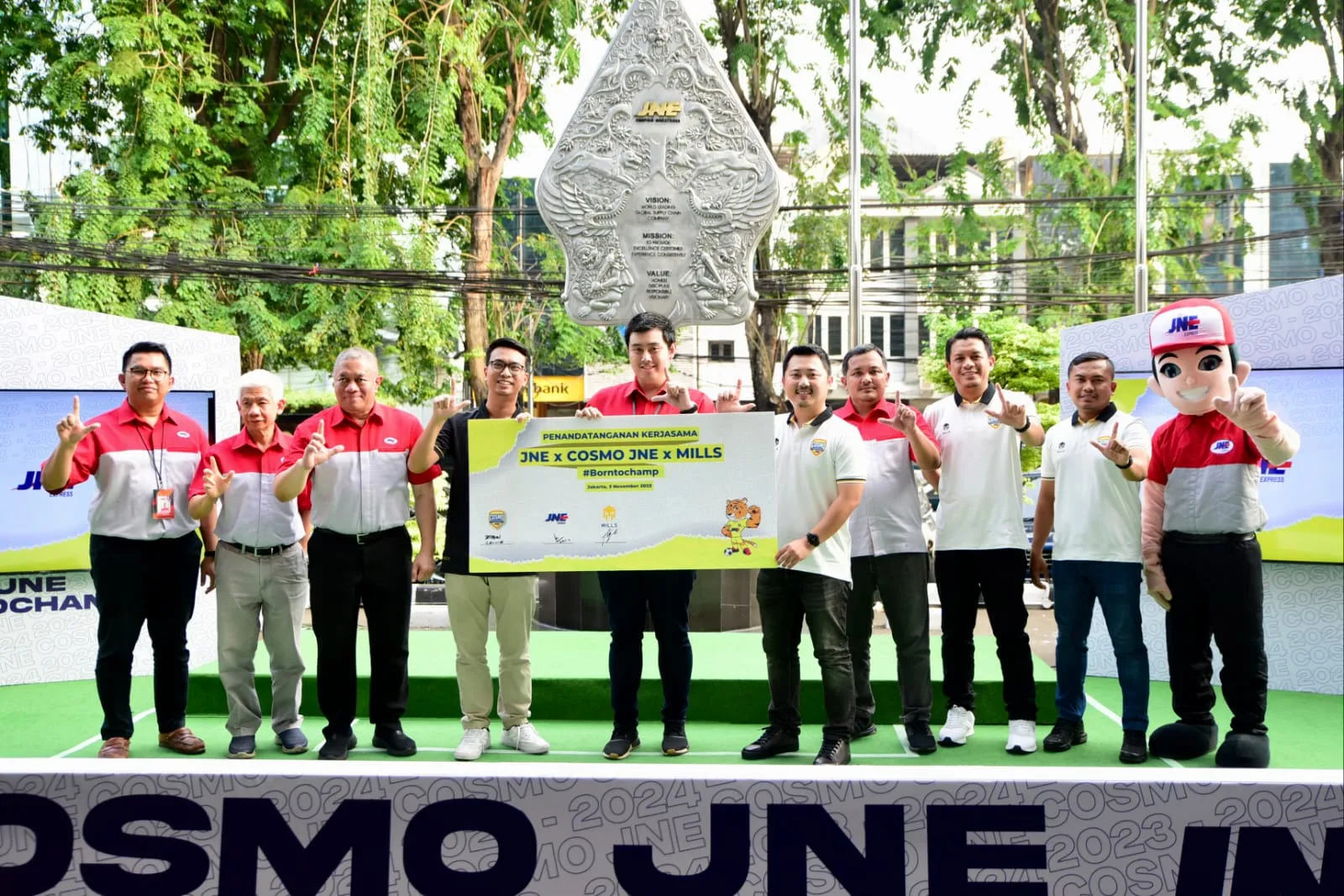 COSMO JNE FC Siap Raih Prestasi Terbaik di Liga Futsal Profesional Indonesia 2023/2024