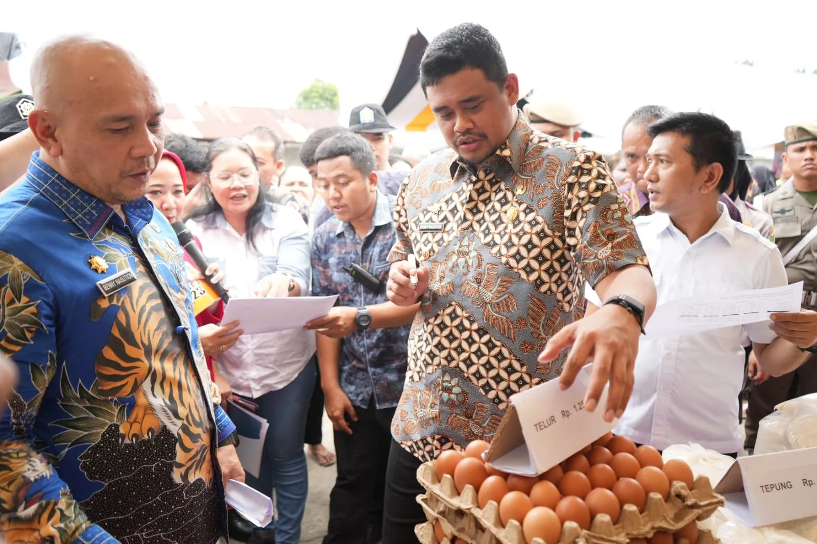 Resmi Dibuka Wali kota Medan, Pasar Murah Deepavali Langsung Diserbu Masyarakat