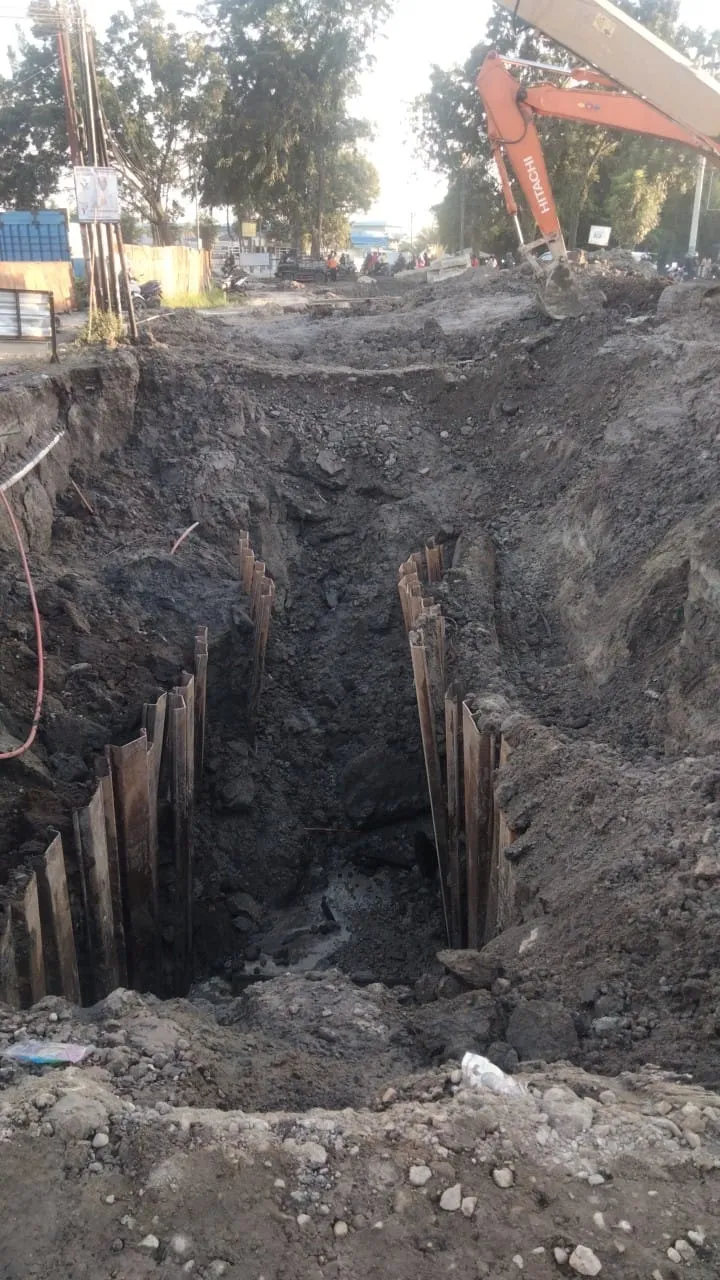Akibat Galian Drainase Pipa 600 Tirtanadi Pecah, Air Mati