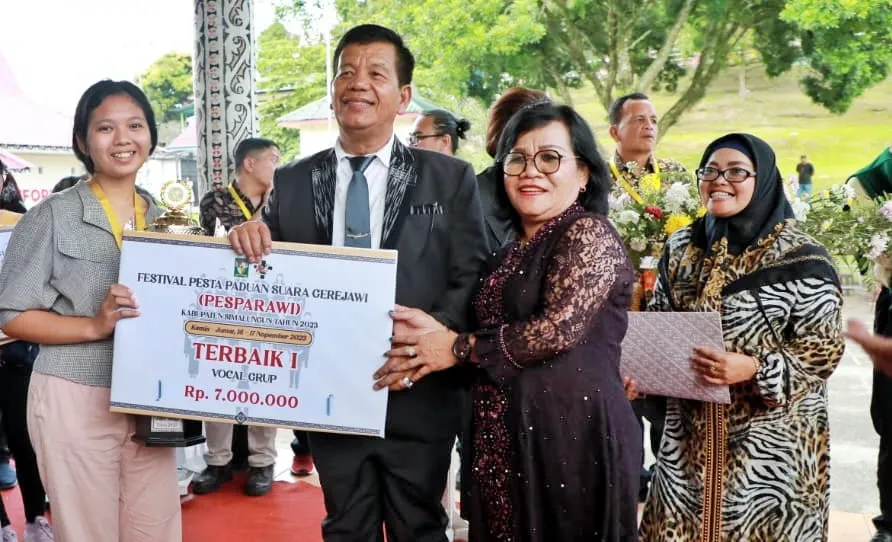 Pesparawi Kabupaten Simalungun Resmi di Tutup , Kecamatan Raya Juara Umum
