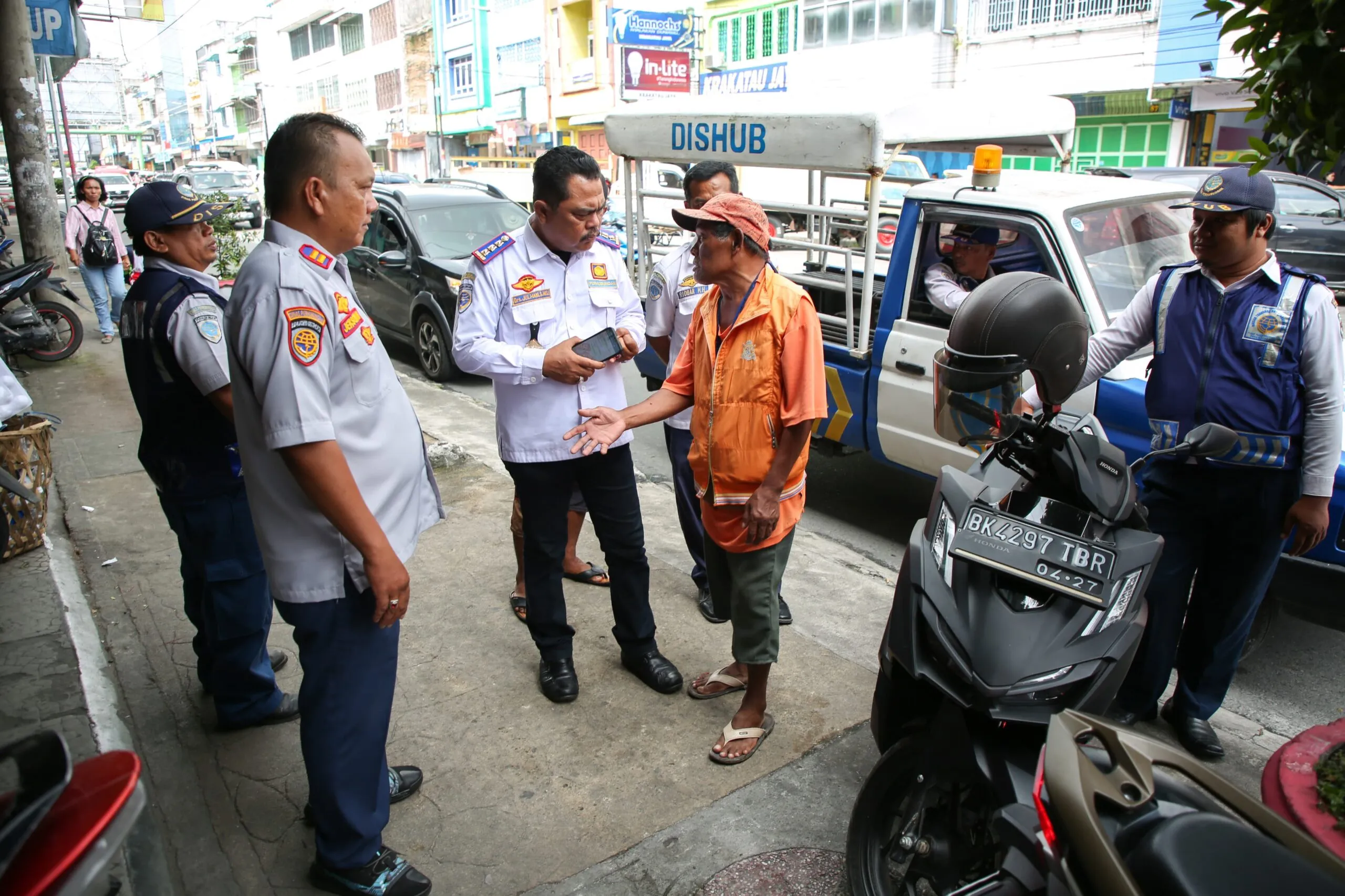 Siantar Tertibkan Juru Parkir Liar