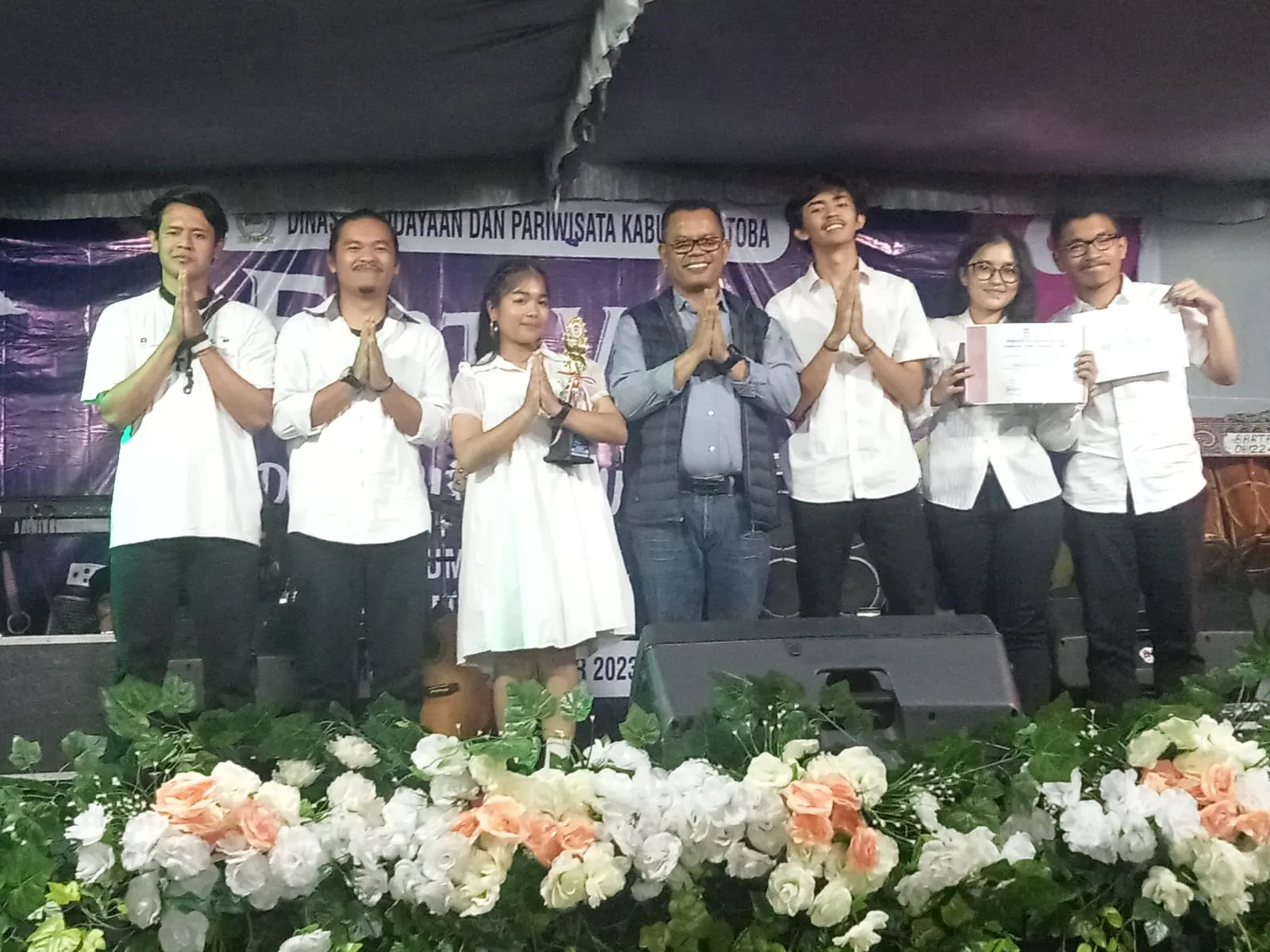 Bupati Toba Ajak Generasi Muda Semakin Kreatif Dalam Bermusik