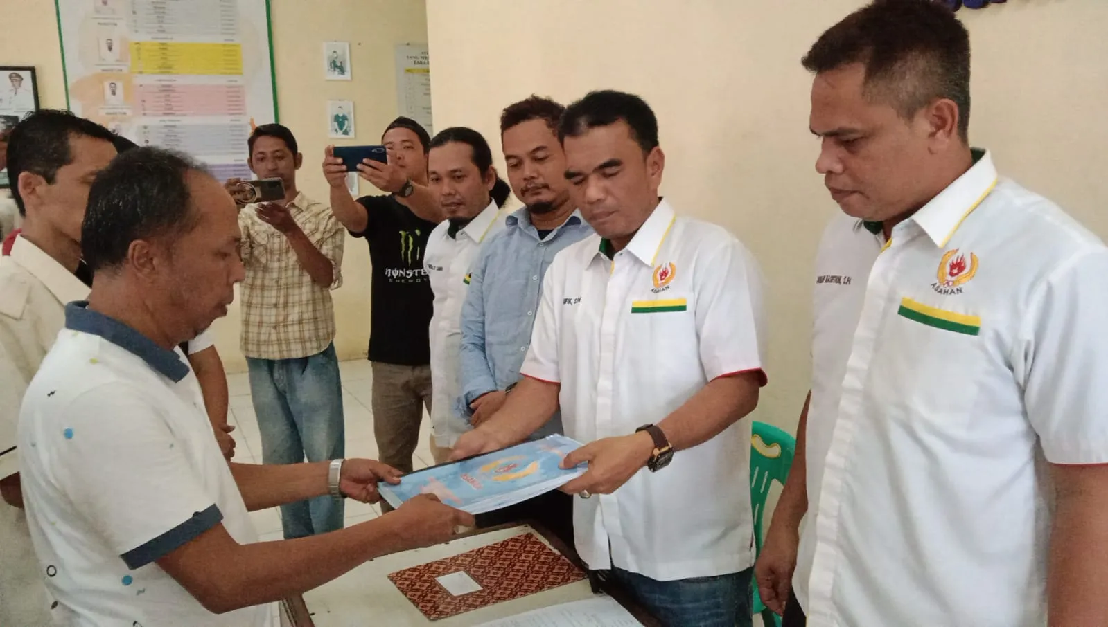 34 Cabor Antarkan Harris Balon Ketua KONI Asahan