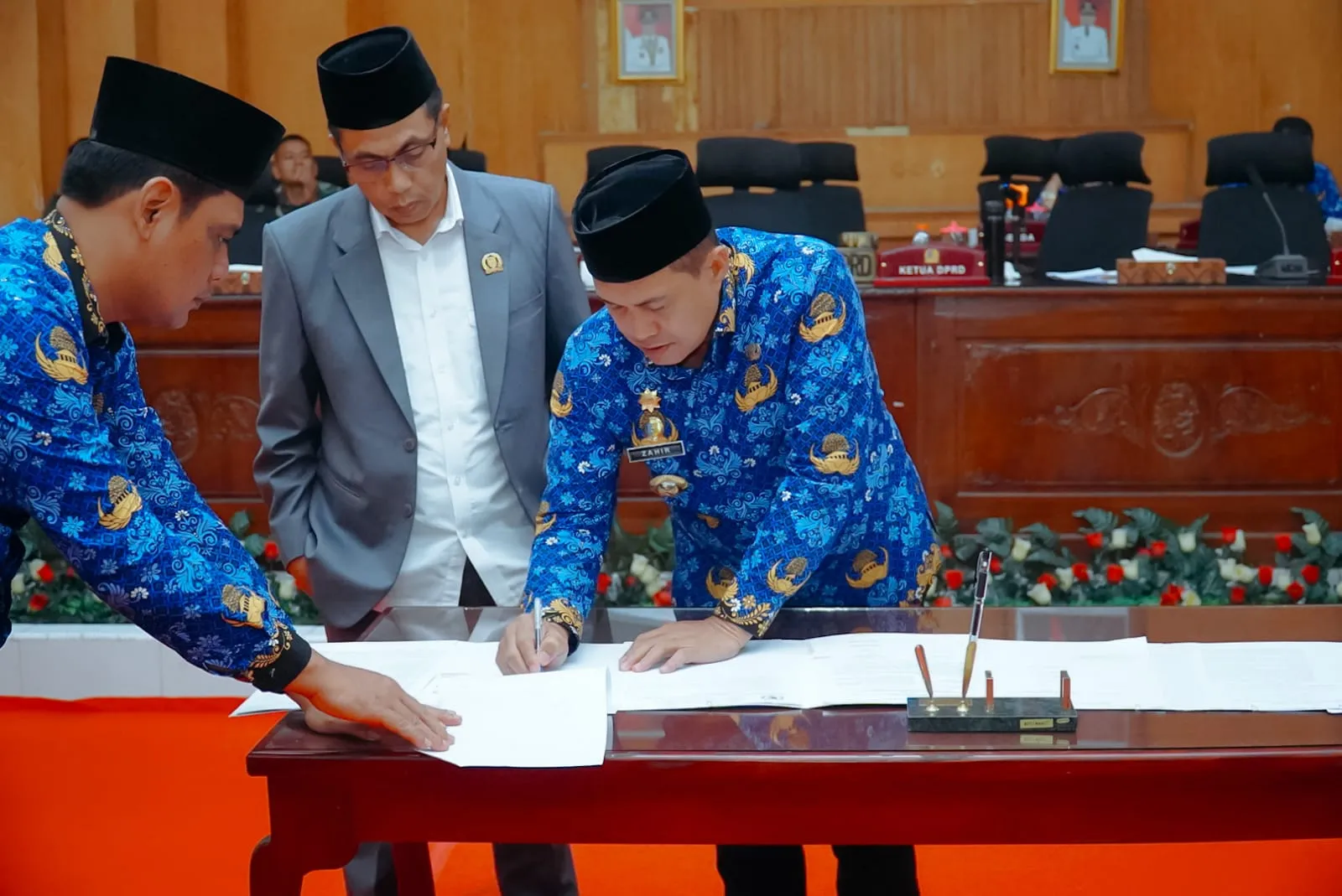 Ketua DPRD dan Bupati Batubara Tandatangani APBD tahun 2024