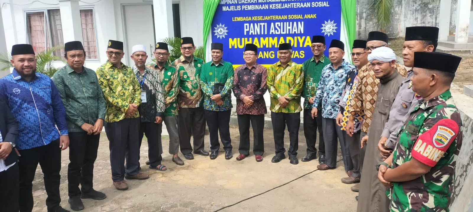 Ustadz Rafdinal Resmikan Panti Asuhan Muhammadiyah Padang Lawas