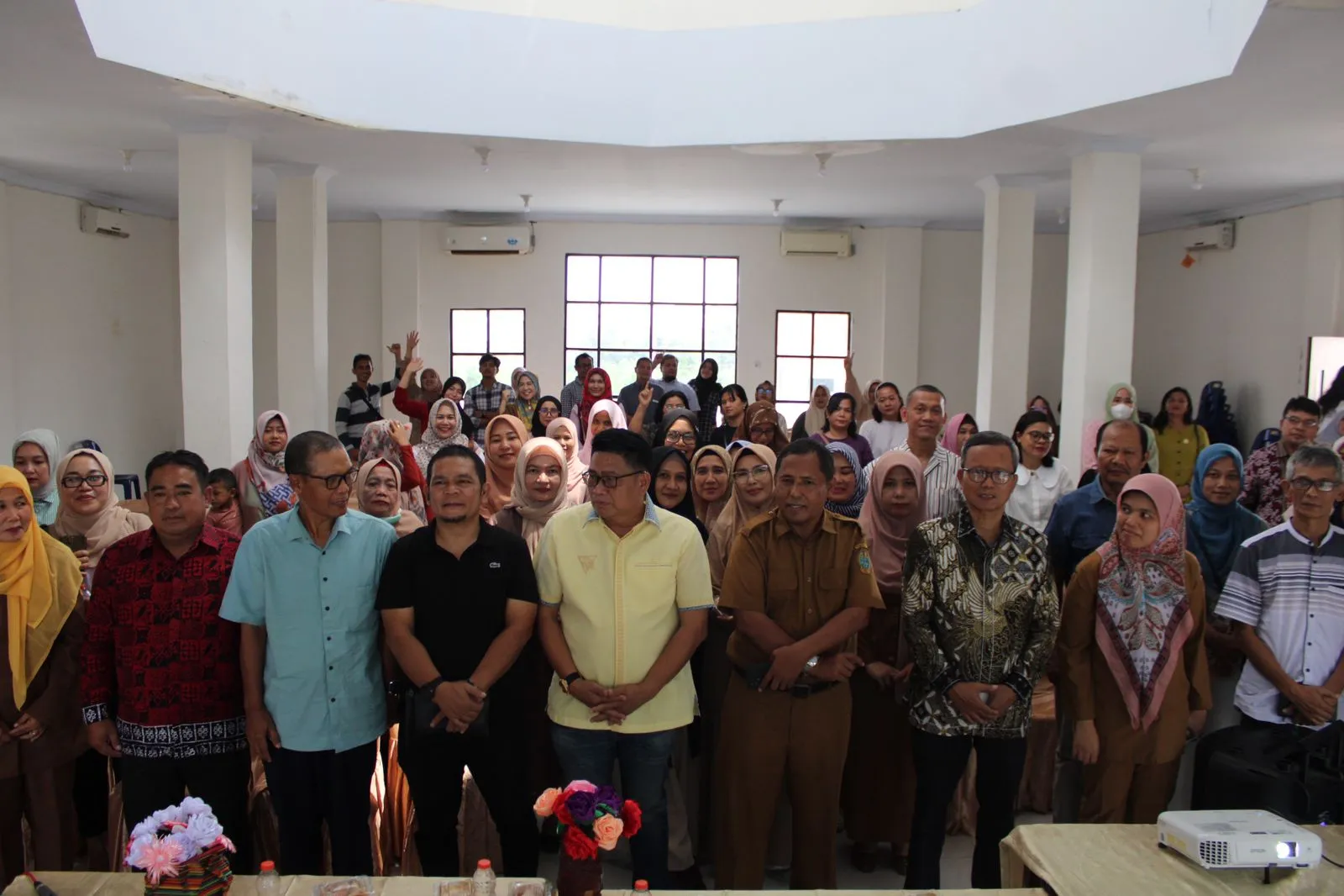 Rianto SH MH Diamanahkan Sebagai Ketua SMAN 2 Periodo 2024 - 2026