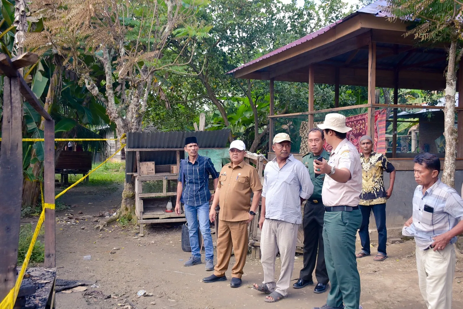 Pj Bupati Aceh Tamiang Kunjungi Korban Kebakaran