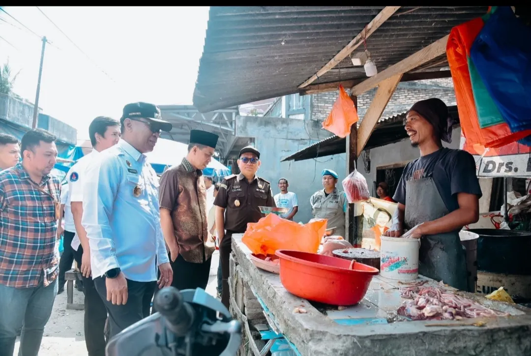 Jelang Ramadhan, Pj Batubara Tinjau Pasar