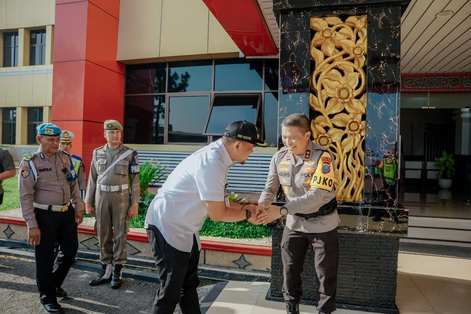 Pesan Penting Berlalu Lintas, Bobby: Bersaudara di Jalan, Sehati, Safety dan Presisi