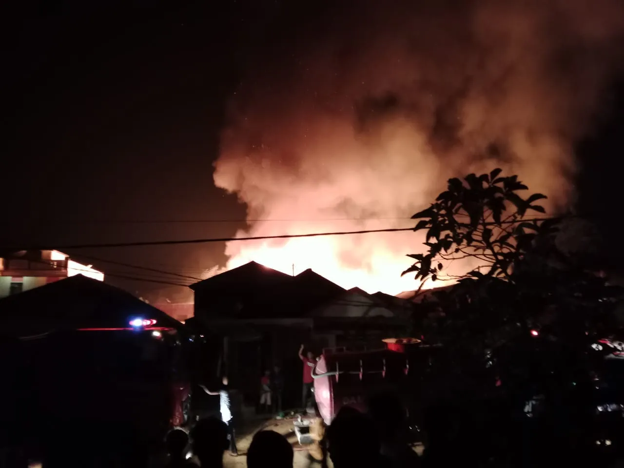 'Sijago Merah' Musnahkan 17 Unit Rumah Di Sibolga, 20 KK Kehilangan Tempat Tinggal
