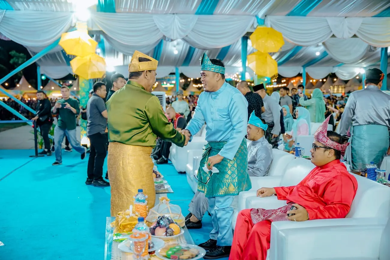 Bobby Nasution Tutup Pertunjukan Gelar Melayu Serumpun ke 7 Tahun 2024