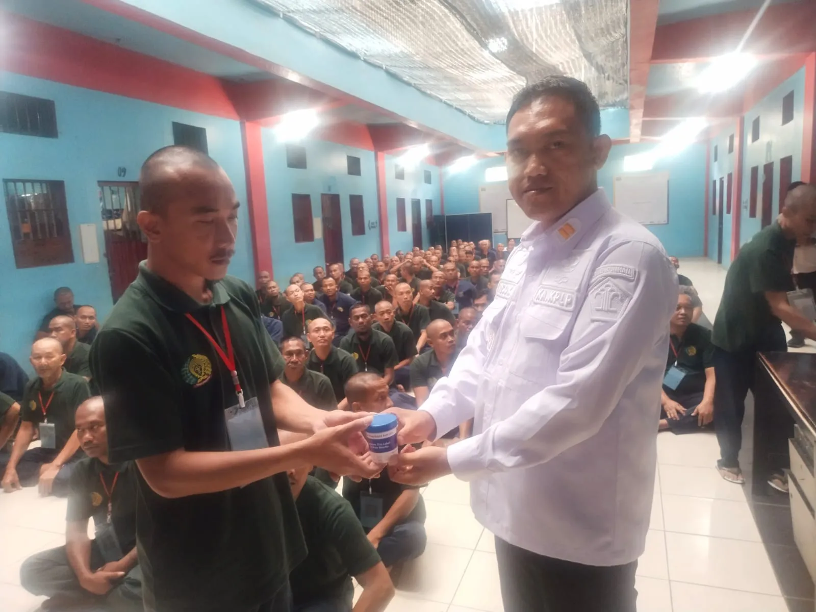 140 WBP Lapas Narkotika Kelas IIA Siantar  Tes Urine Tahap II