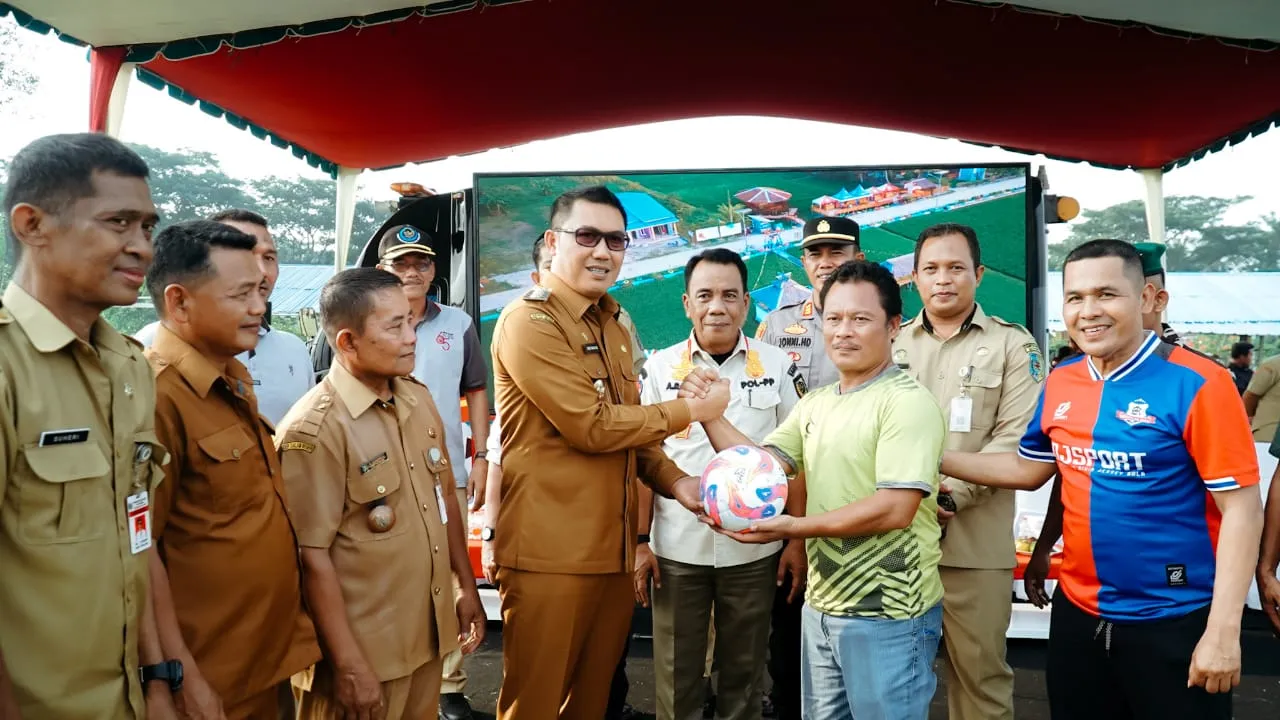 Heri Wahyudi Dan PSSI Buka Kompetisi Sepak Bola U-12