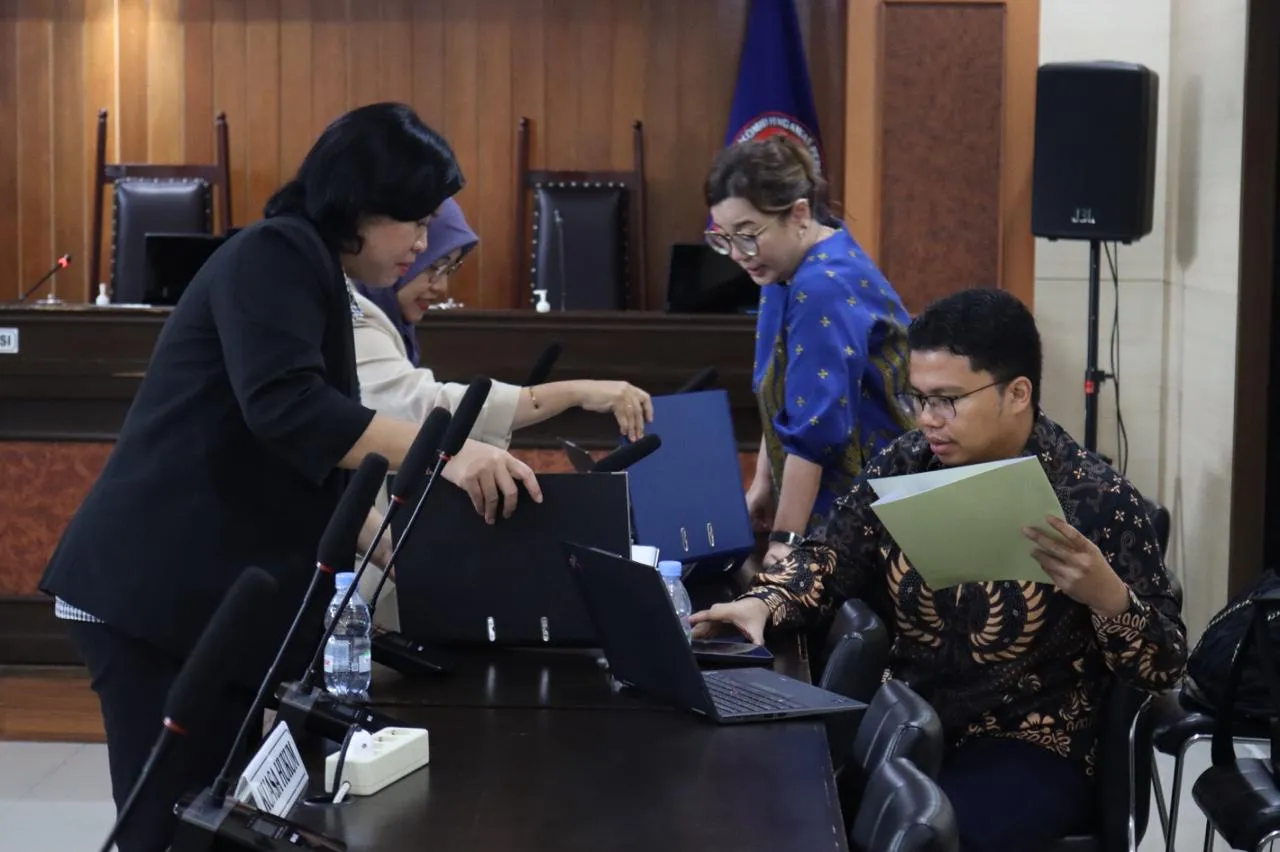 KPPU Sidang Dugaan Keterlambatan Notifikasi Akuisisi PT Pintu Ilmu Oleh PT Bundakedik, Tbk