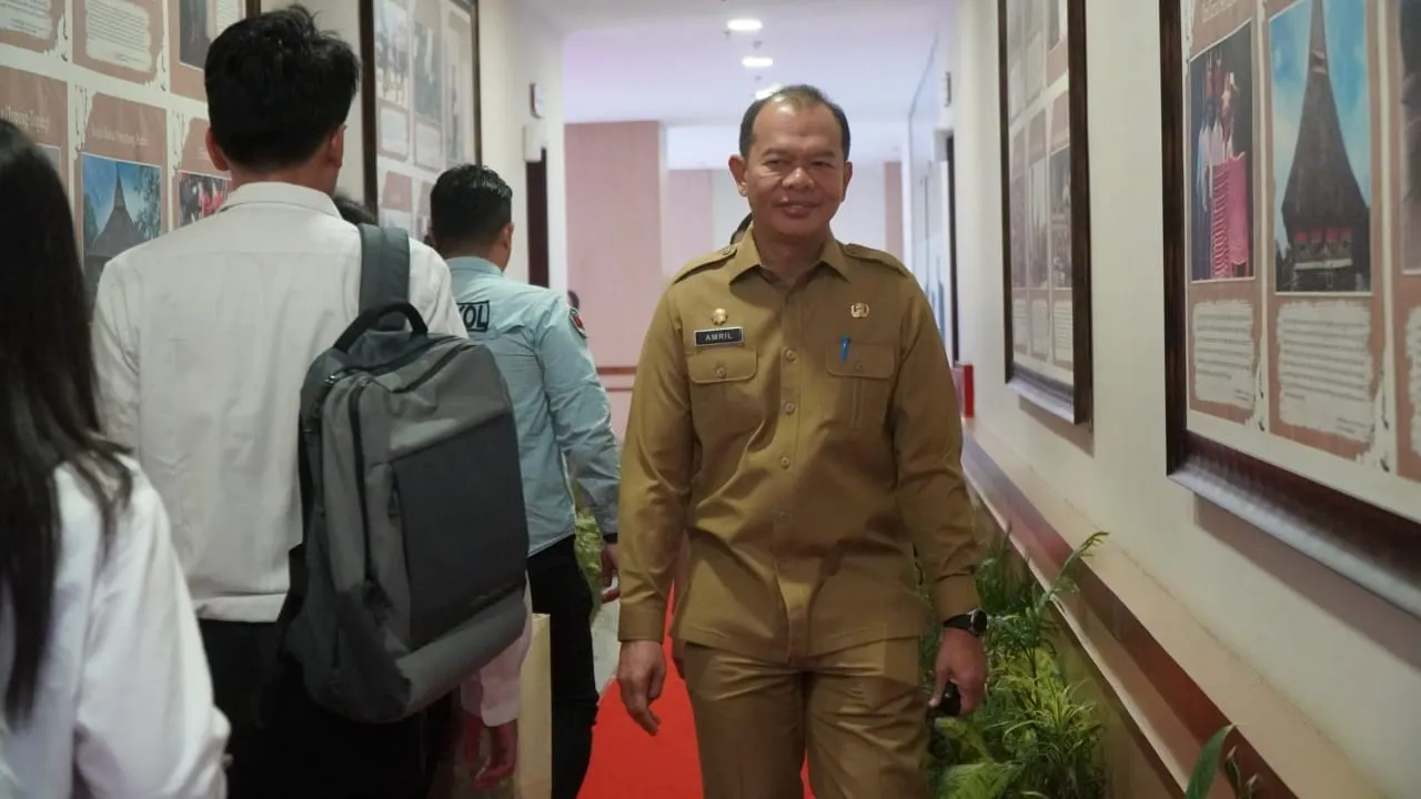 Sekda Langkat  Hadiri Pelepasan Purna Tugas Sekda Provsu