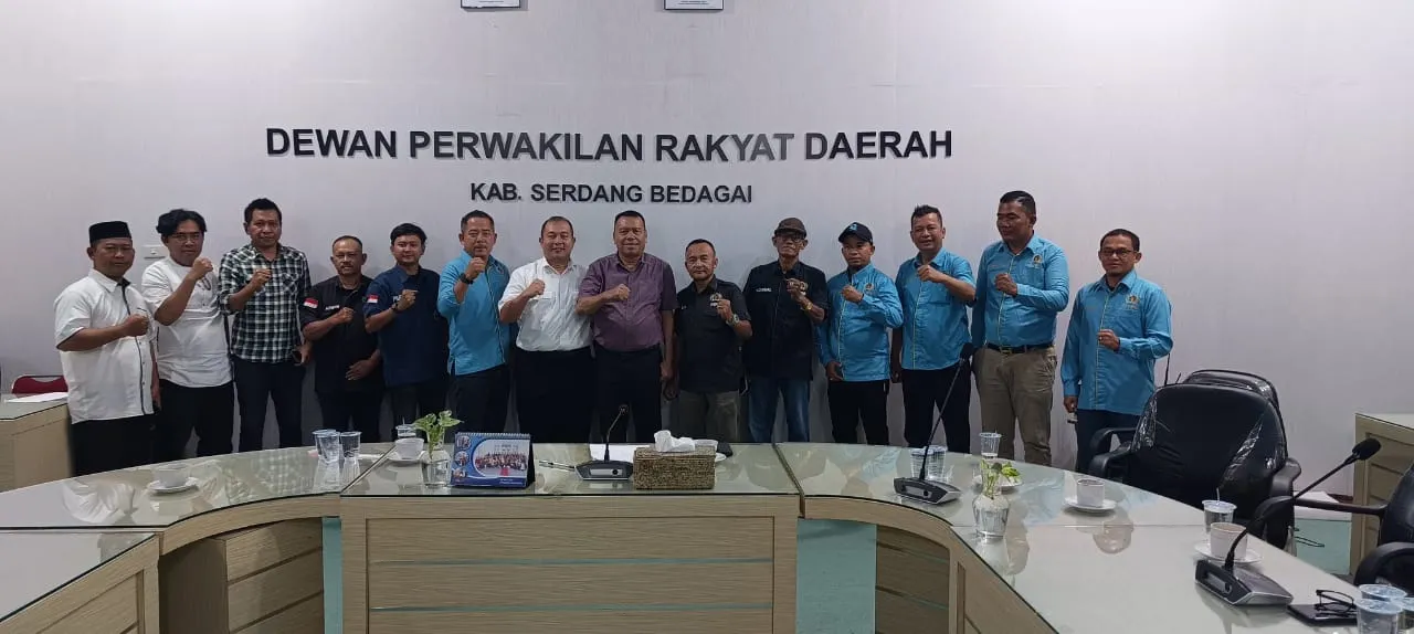 Ketua DPRD Sergai Sambut Silaturahmi PWI, Perkuat Sinergi Pers Dan Legislatif