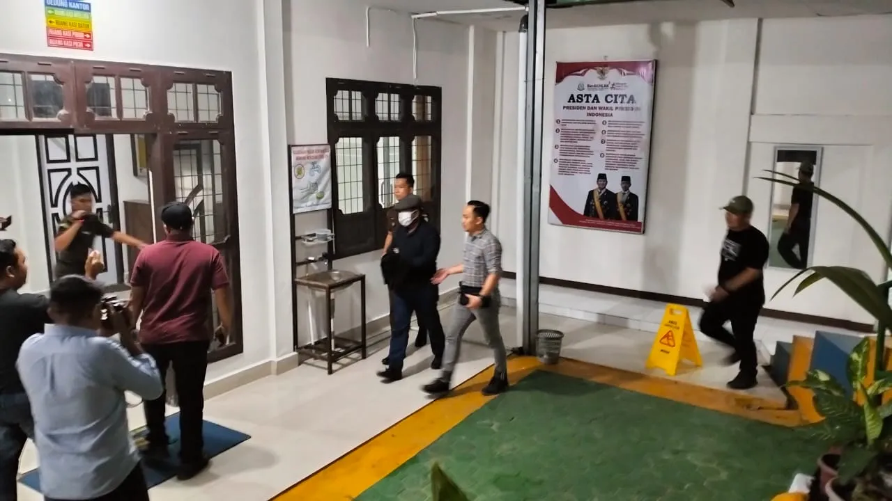 Selama 8 Tahun Buron, Kajari Gunungsitoli Tangkap Pelaku KDRT Asal Tanjung Pinang