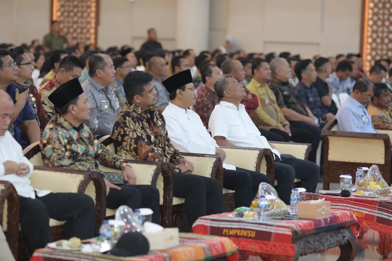 Bupati Asahan Ikuti Sosialisasi Pembentukan Sekolah Rakyat