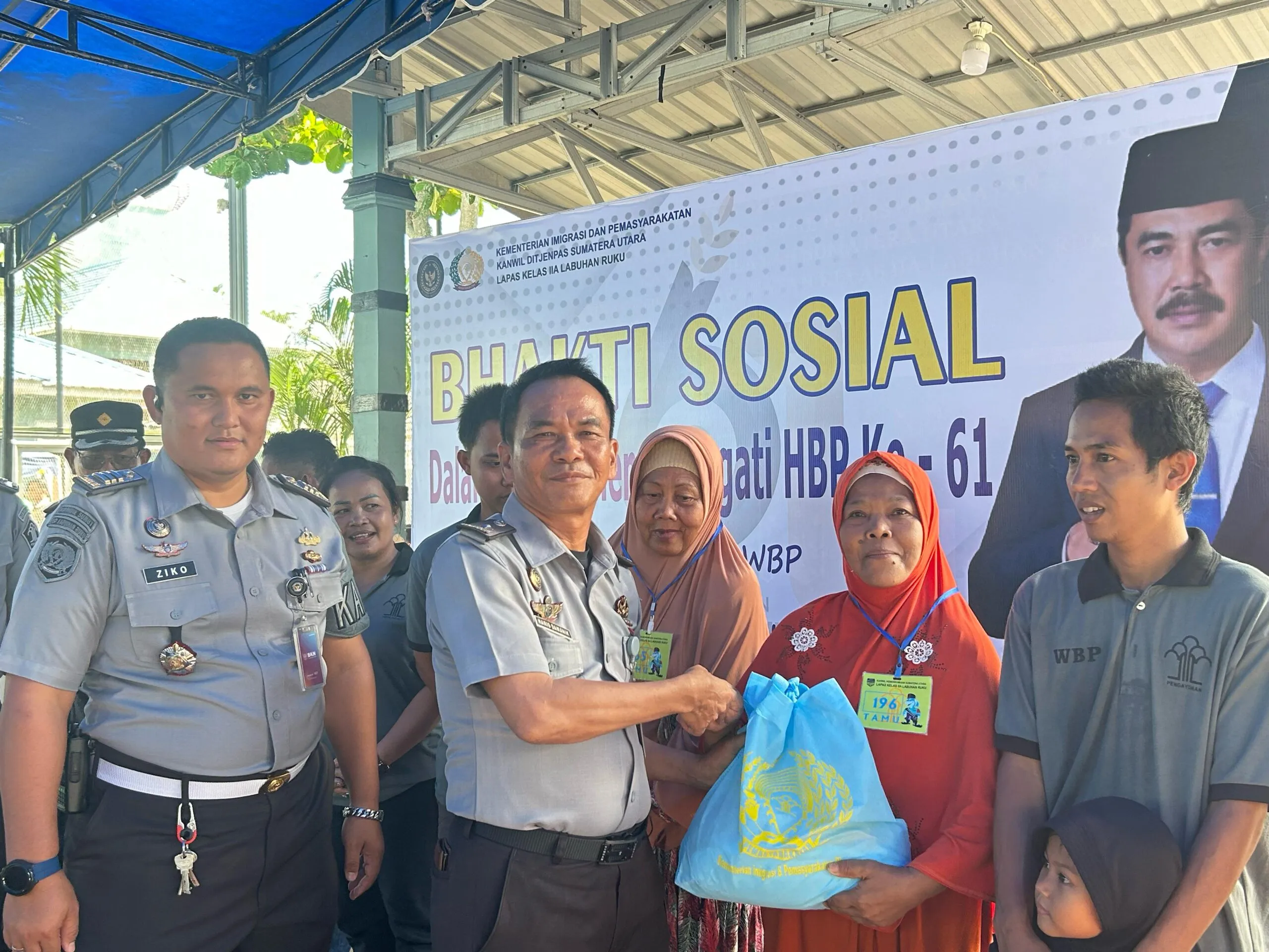 HBP Ke 61, Lapas Labuhan Ruku Bagikan 138 Paket Sembako